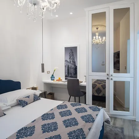 Elixir Luxury - In The Old Town
