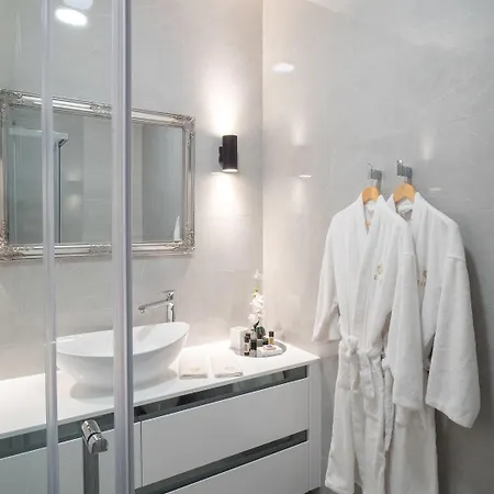 Elixir Luxury - In The Old Town Split