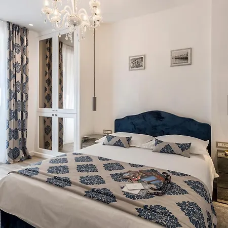 Πανσιόν Elixir Luxury - In The Old Town Σπλιτ