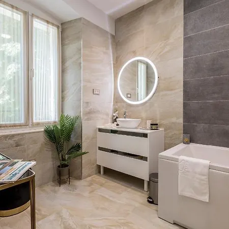 Πανσιόν Elixir Luxury