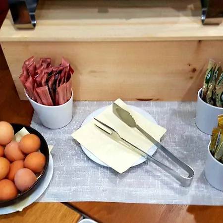 Πανσιόν Elixir Luxury 4*