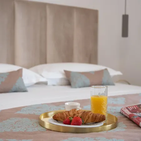 Elixir Luxury - In The Old Town Πανσιόν 4*
