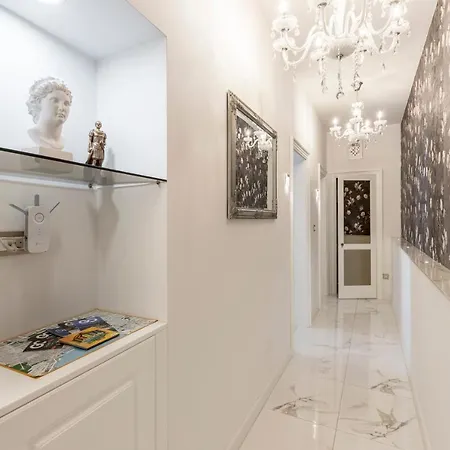 Pensión Elixir Luxury - In The Old Town 4*