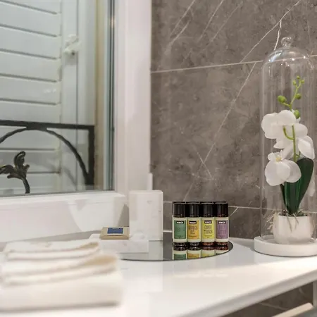 Πανσιόν Elixir Luxury Σπλιτ